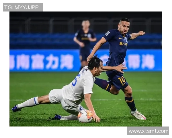 申花与富力激战正酣精彩直播尽在眼前不容错过的足球盛宴