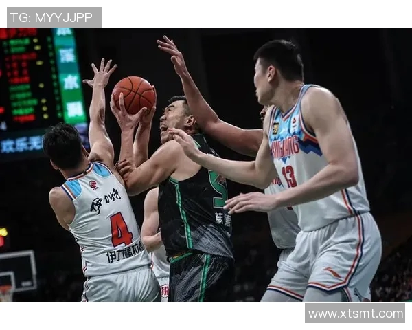 CBA精彩对决新疆队迎战福建队展现篮球魅力与激情碰撞