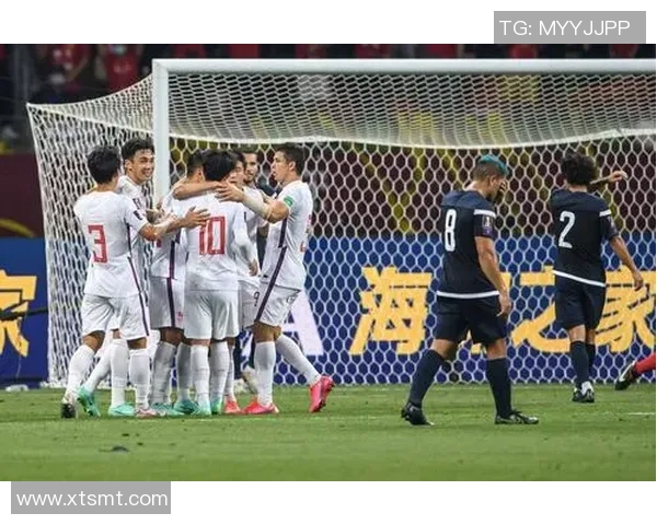 中国国足迎战关岛期待大胜球迷热情高涨助力球队再创佳绩